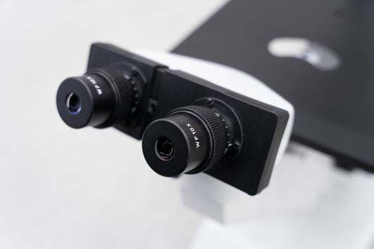 Helmut Hund video adapter equipped with intermediate optics with a magnification factor of 0.5