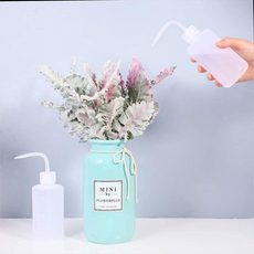 3-Pack 250ml Transparent Plastic Squeeze Bottles – Ideal for watering plants, washing, spraying, and lab use. Easy to squeeze, leak-proof design.